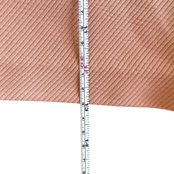 Forever 21 • High Waist Tan Shorts With Pockets • Size M - Picture 6 of 11